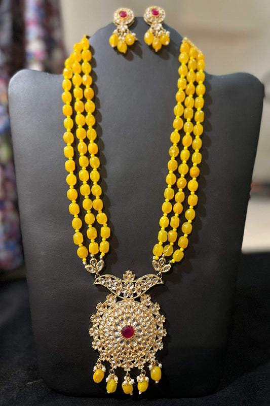 Yellow Beads Pendant Necklace